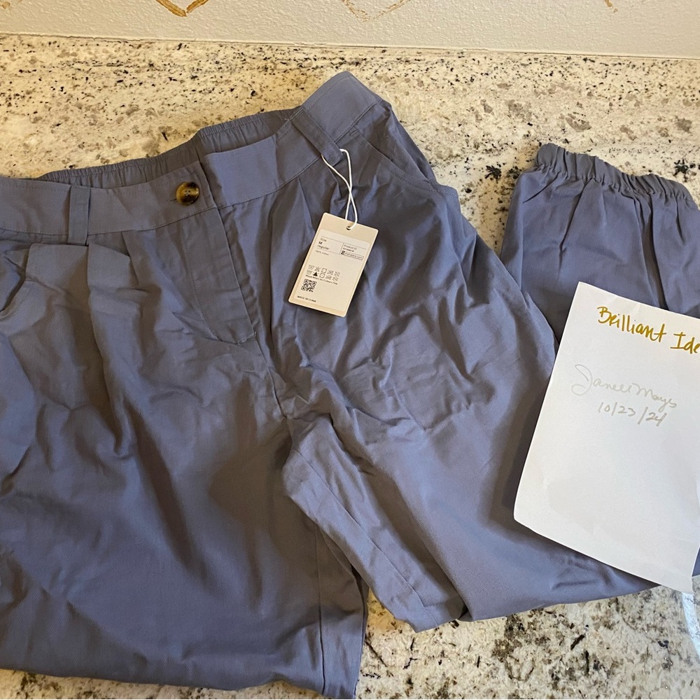 HALARA Women's Cropped Pants in Light Blue